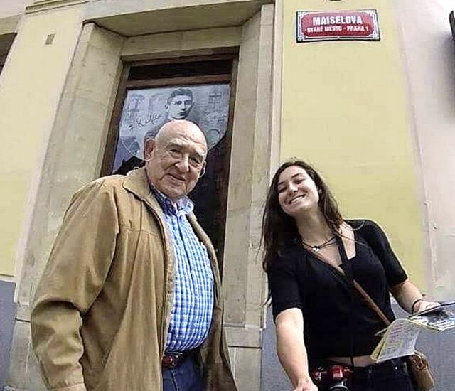 Hugo a Shawna, Maiselova ulice v Praze, zdroj: Shawna Lum